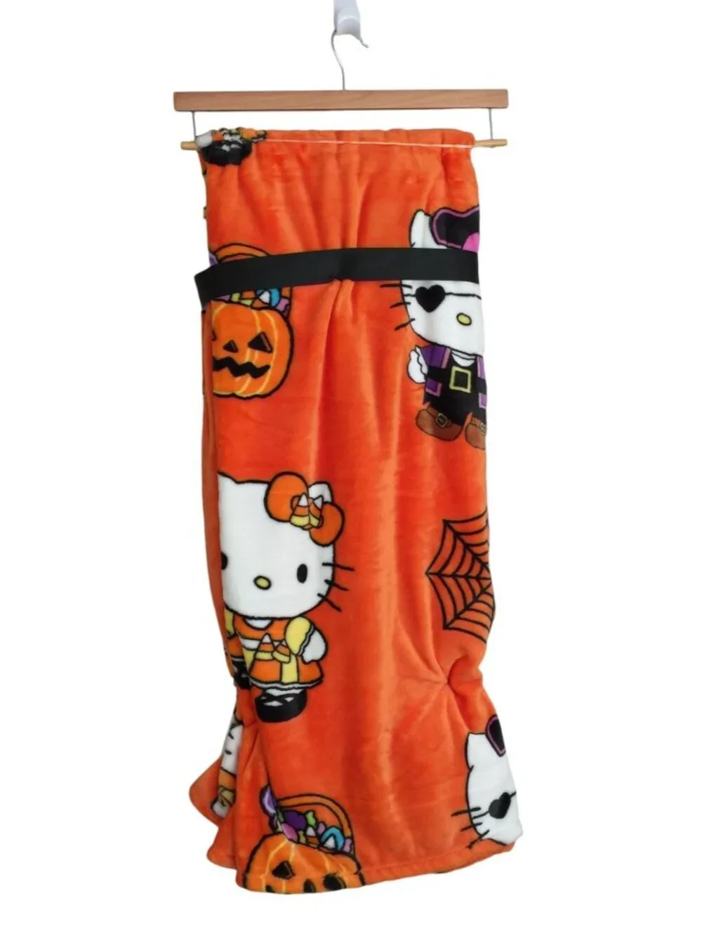 HELLO KITTY Halloween Orange Throw Pirate Candy Corn Spider Web Jack o Lantern